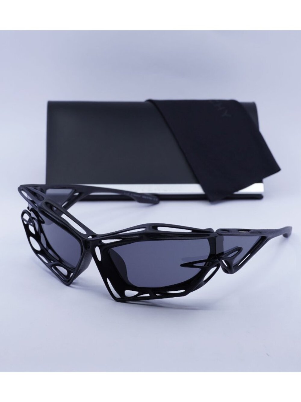 Givenchy GV40081I 02A Geometric Sunglasses - Black/Grey Mirror